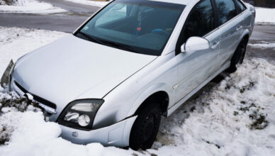Ucieczkę przed drogówką zakończył w rowie – miał ponad 3 promile