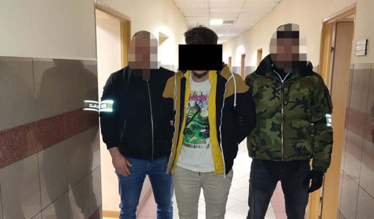 Tymczasowy areszt dla podejrzanego o rozbój z nożem