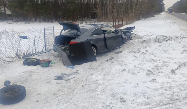 Zderzenie w Laskowcu. Bądźmy za kierownicą ostrożni i patrzmy w lusterka