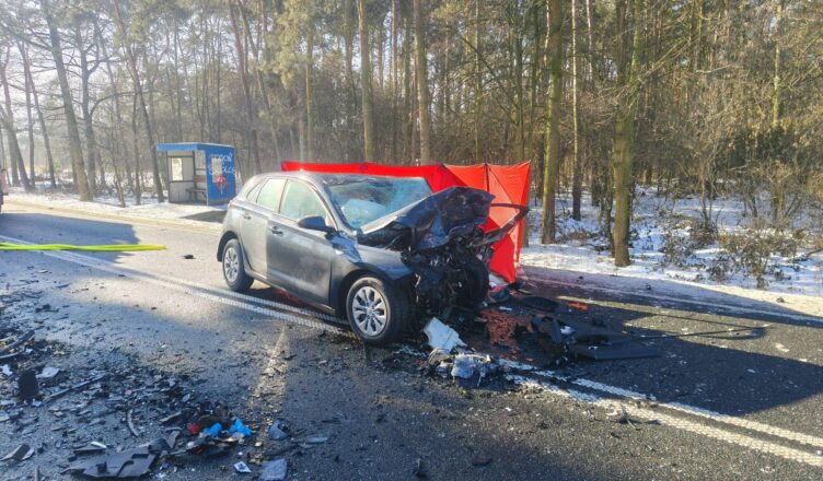 Tragiczny weekend na drogach regionu: 12 wypadków, 3 osoby nie żyją