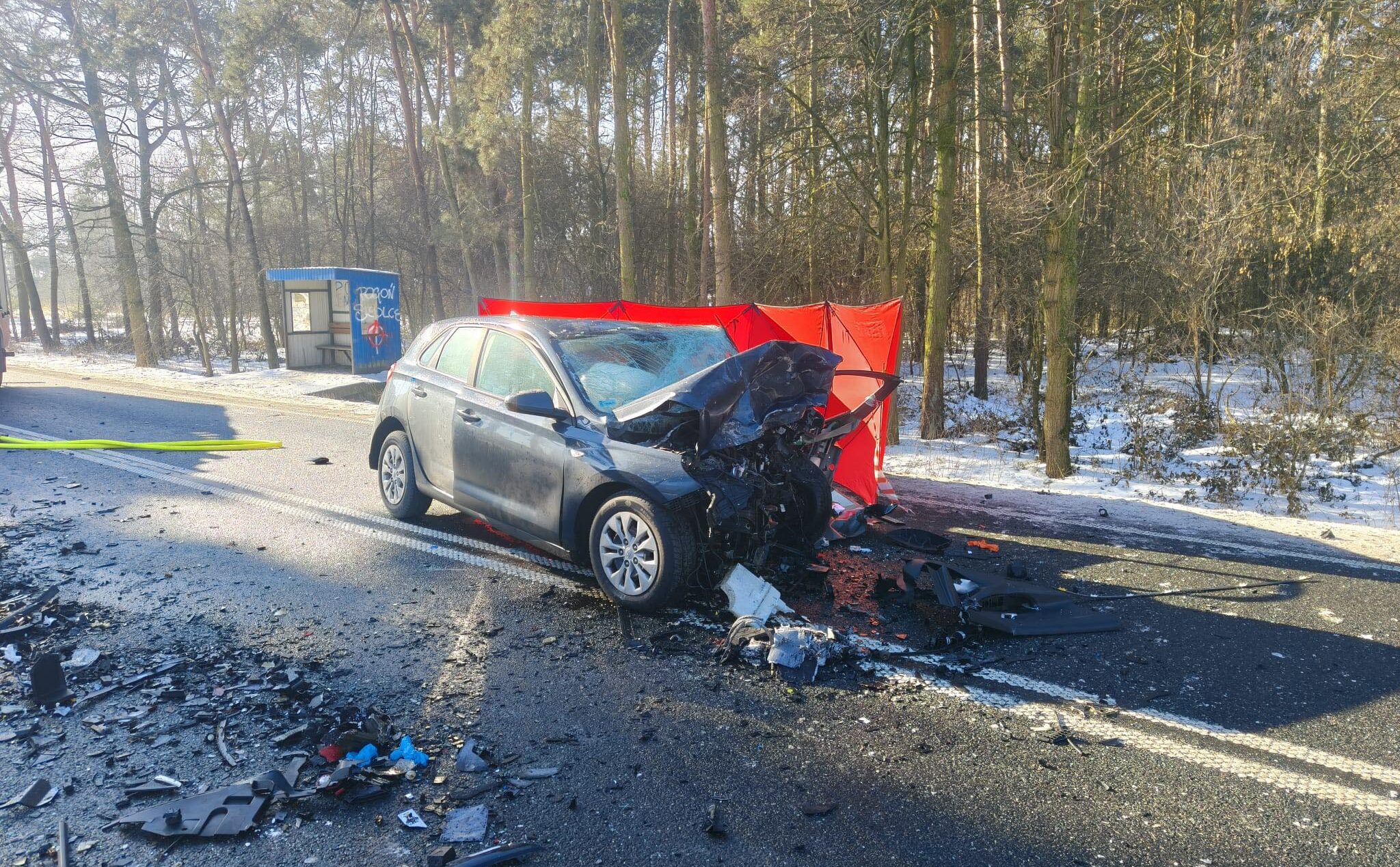 Tragiczny weekend na drogach regionu: 12 wypadków, 3 osoby nie żyją