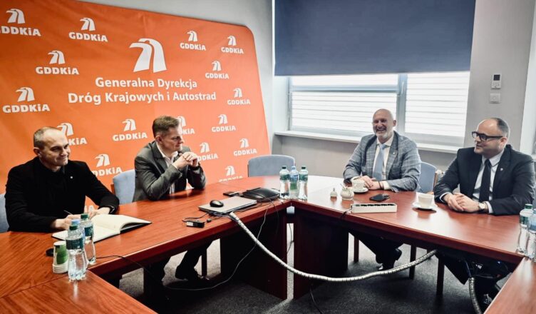 Rozmowy z GDDKiA o ruchu na skrzyżowaniu S8 i al. Piłsudskiego