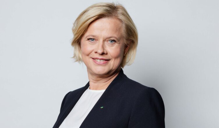 Gość Życia - Teresa Urbanowska zaprasza - Bożena Żelazowska, Wiceminister Kultury i Dziedzictwa Narodowego, Poseł na Sejm RP,