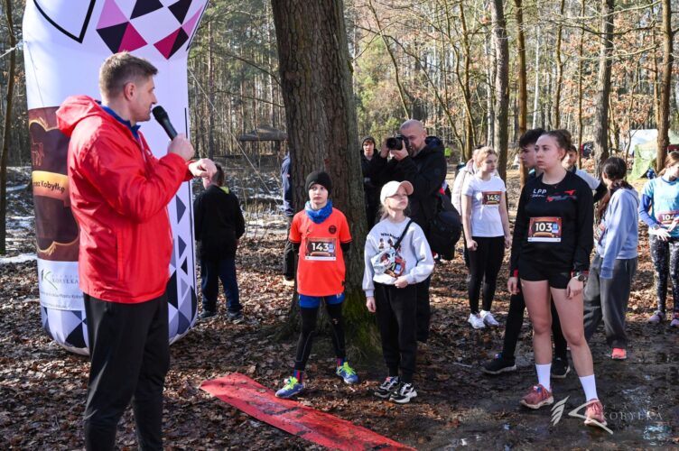 Bieg pamięci w Kobyłce. Cross przez miasto połączony z obchodami 1 marca