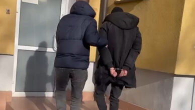 Pieniądze w zamrażalniku i "zaufany" człowiek, który miał ich pilnować - areszt za kolejne oszustwo