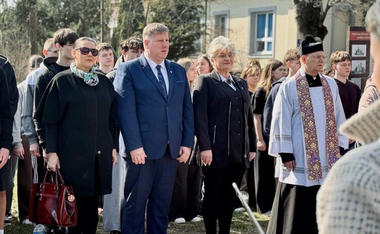 Markowianie oddali hołd "Zawołanym po imieniu"