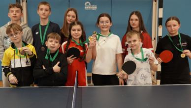 Klembów - SP Krusze wygrywa turniej tenisa stołowego