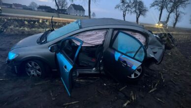 Dachował i uciekł. Po kilkunastu godzinach wpadł w ręce policji