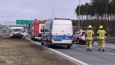 Groźnie na ekspresówce. Wypadek sparaliżował ruch na S8.