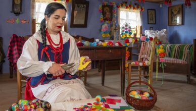 Mazowiecka Wielkanoc. Skanseny, palmy kurpiowskie i jarmarki w całym regionie