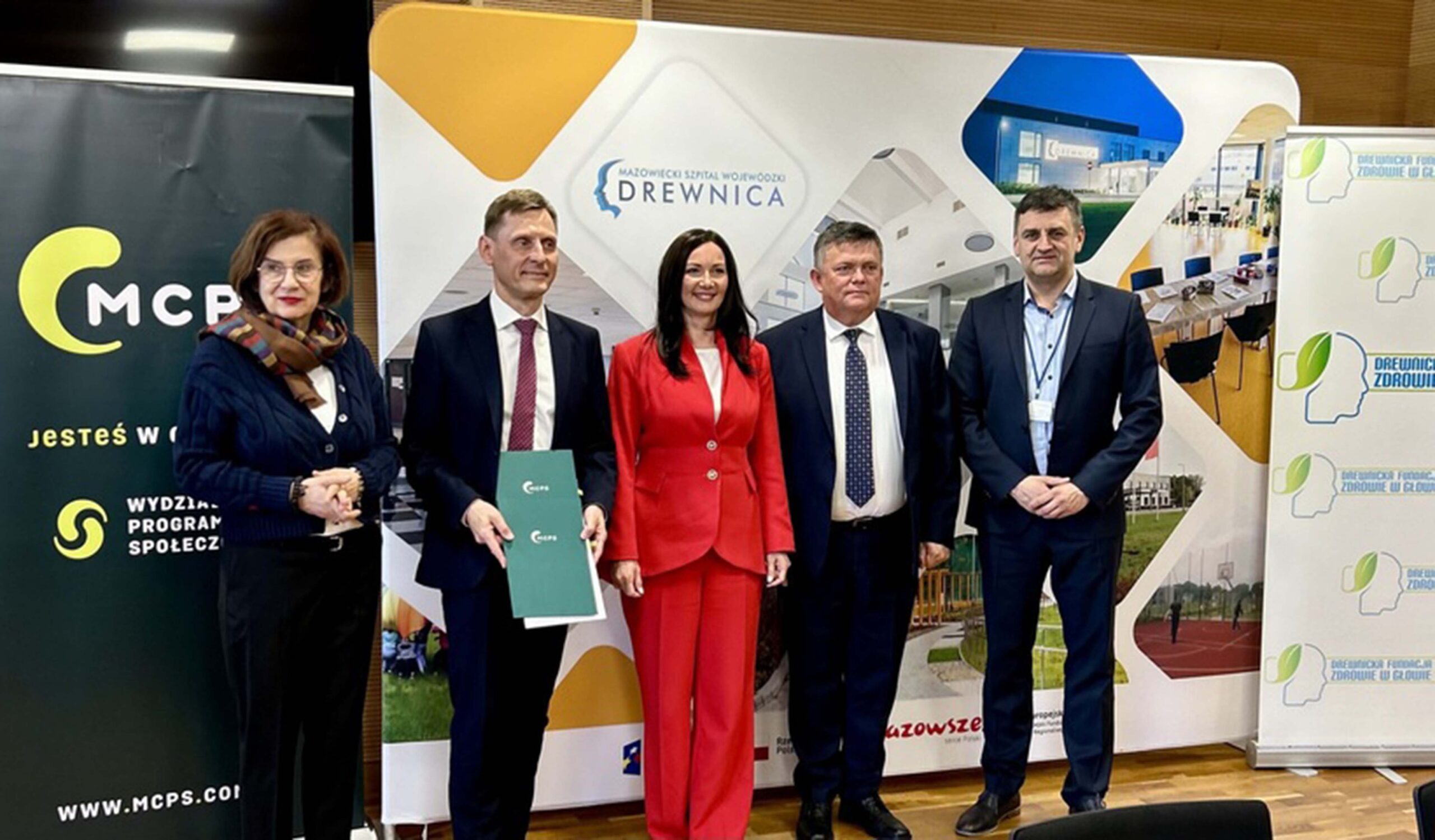 Mazowsze rozwija sieć wsparcia dla osób z chorobami otępiennymi również w Warszawie i okolicach