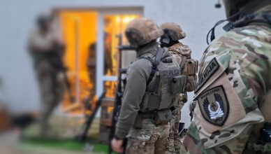 Kolejne uderzenie w zorganizowaną przestępczość samochodową, 8 osób aresztowano