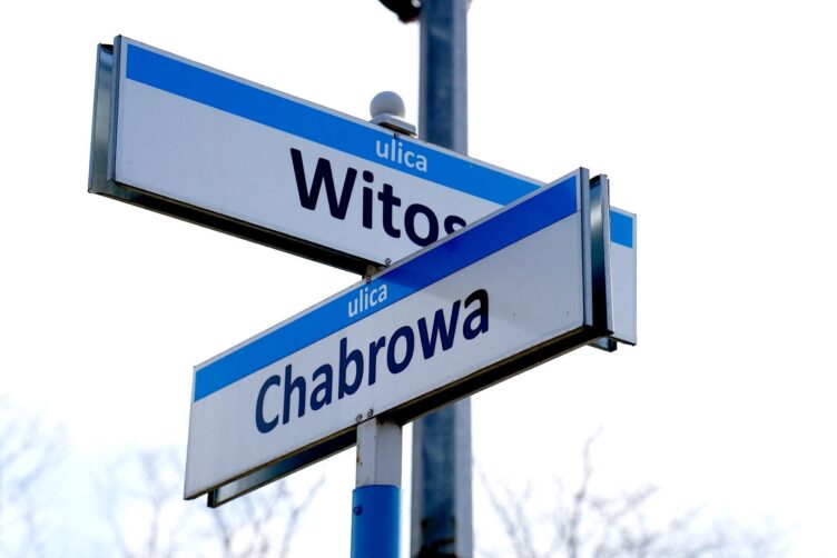 Powstanie wyniesione przejście dla pieszych w Czarnej