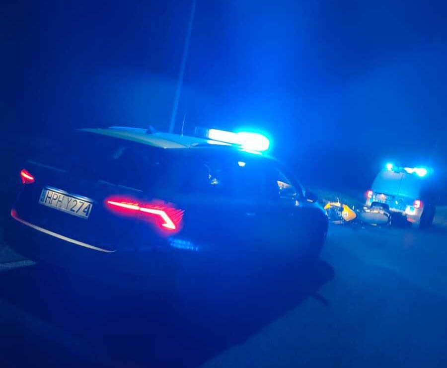 Zderzenie z sarną zakończyło się tragedią! Motocyklista walczy o zdrowie