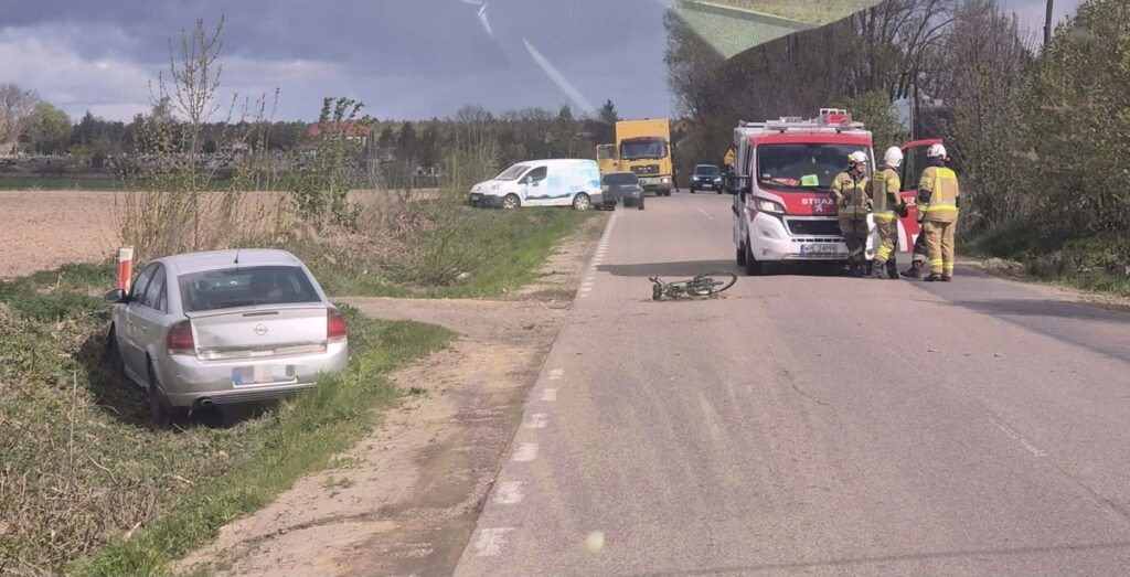 Czarny weekend na drogach Płocka. Potrącenia, śmigłowiec LPR i dwie osoby w szpitalu