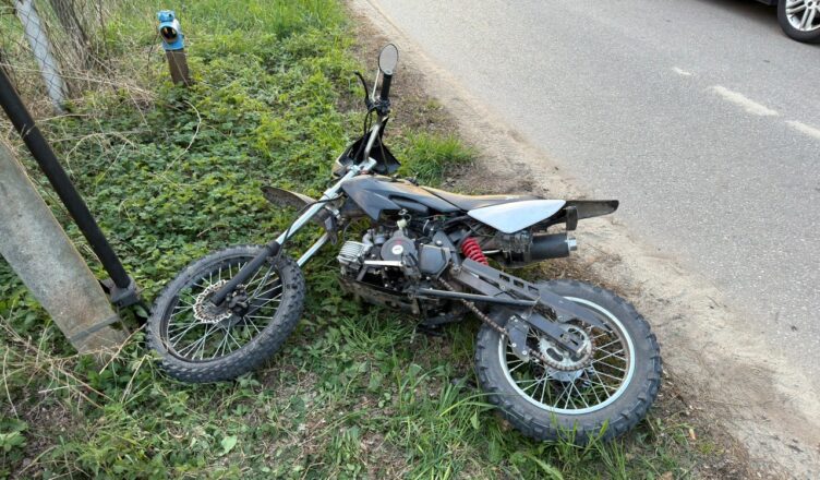 16-latka rozbiła się na motocyklu! Nie miała uprawnień, pojazd bez rejestracji i OC