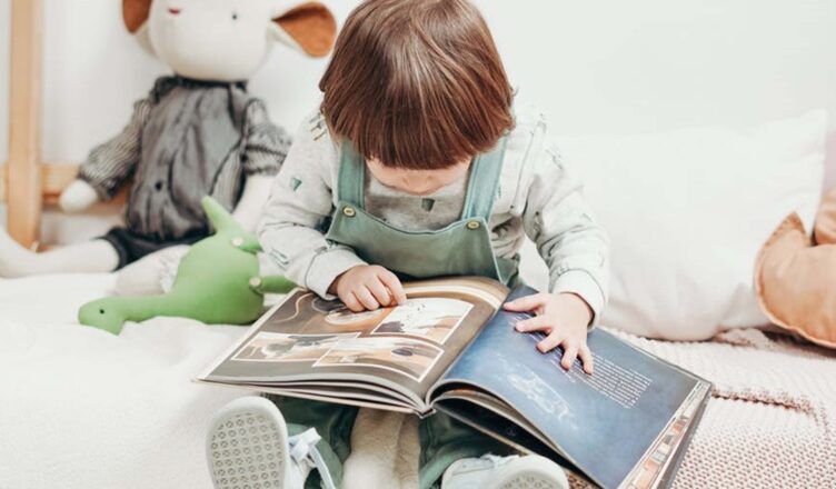 Zegar tyka dla rodziców i opiekunów. Złóż wniosek 800 plus do 30 kwietnia, by nie stracić ciągłości wypłat