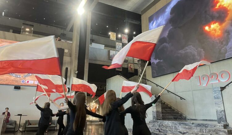 Gdy historia staje się doświadczeniem–VII Powiatowo-Gminne Manewry Patriotyczne „Leśniakowizna–Ossów 2026”