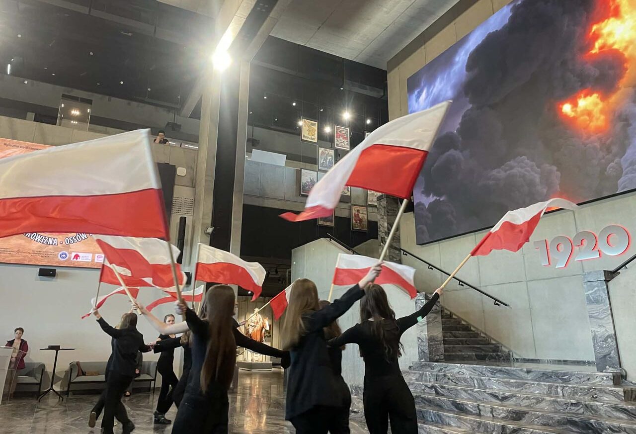 Gdy historia staje się doświadczeniem–VII Powiatowo-Gminne Manewry Patriotyczne „Leśniakowizna–Ossów 2026”