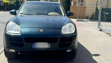2 promile, pościg i dzieci na pokładzie. Kierowca Porsche słono zapłaci za brawurę.