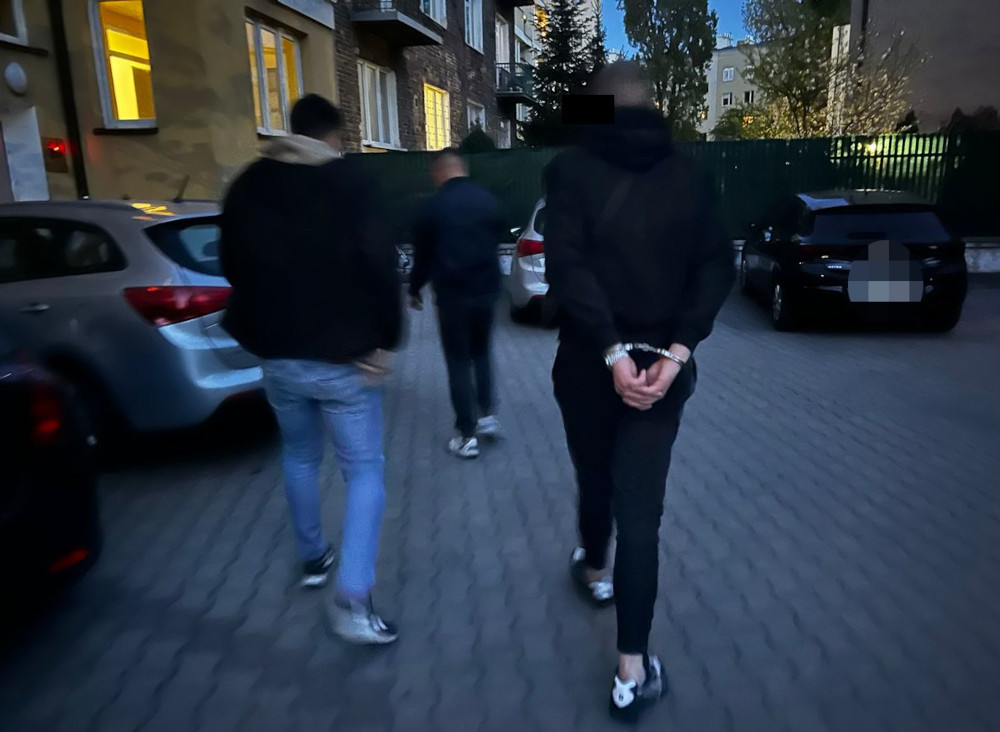 Na hasło "dziękuję za wózek" straciły swoje oszczędności