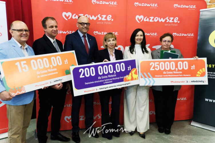 Wołomin - Dofinansowanie na rozbudowę bazy sportowo-rekreacyjnej w Leśniakowiźnie