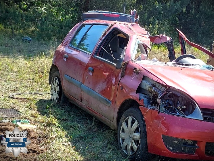 Jechał „kabrioletem” własnej roboty i doprowadził do kolizji. Sprawca zdarzenia z Trzebuczy został zatrzymany