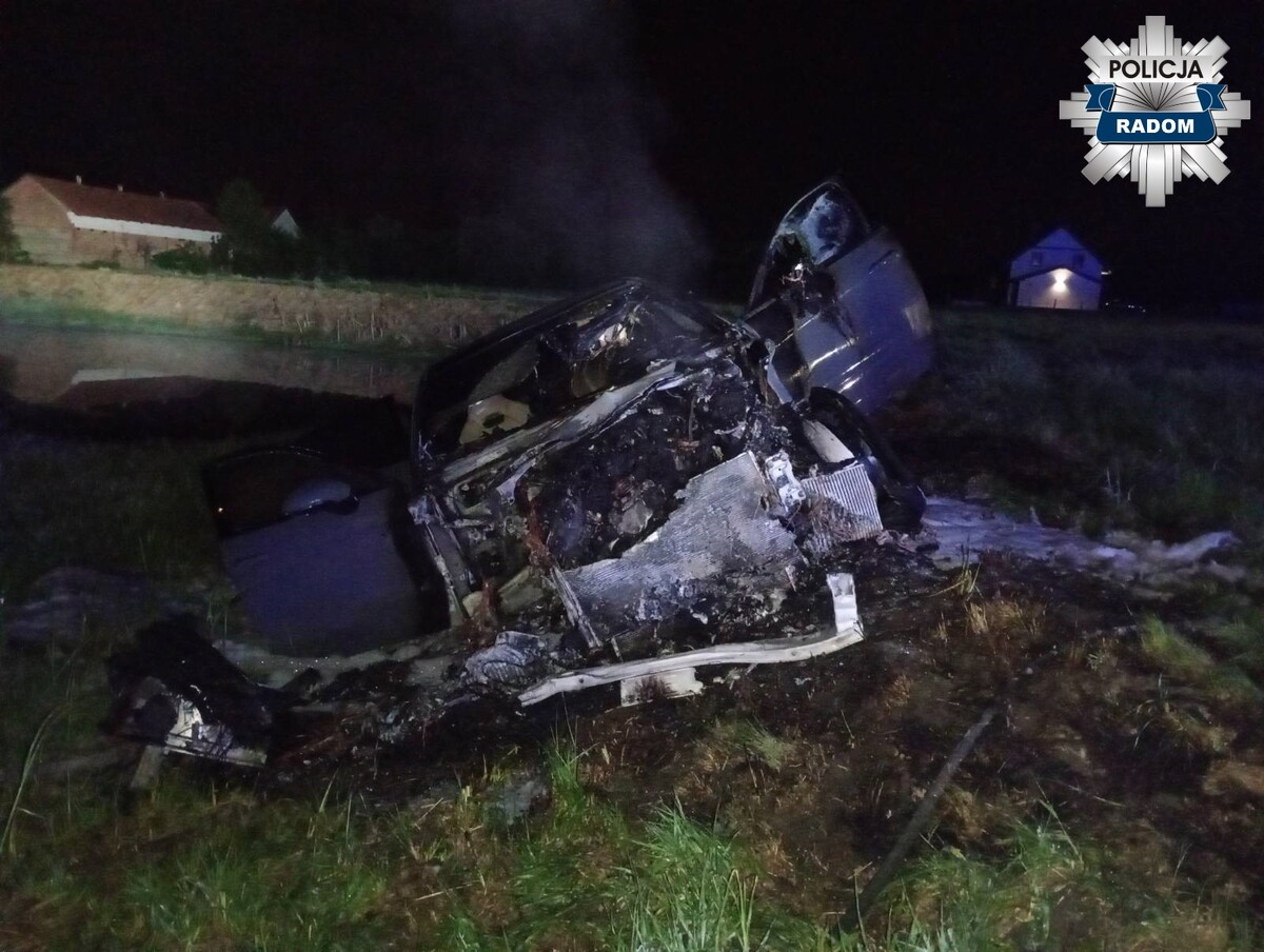 Weekend grozy na drogach! Spalone auto, ucieczki sprawców i seria wypadków