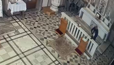 Szybkie zatrzymanie sprawcy kradzieży kościelnej skarbony