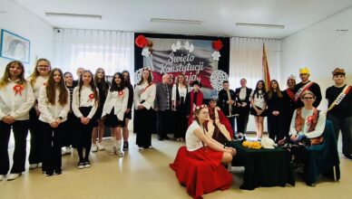 „Maj, który uczy wolności” – historia, która przemówiła ze szkolnej sceny - 235. rocznica uchwalenia Konstytucji 3 Maja