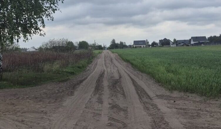 Gmina Dąbrówka pozyskała 100 tysięcy złotych na drogę w Chajętach