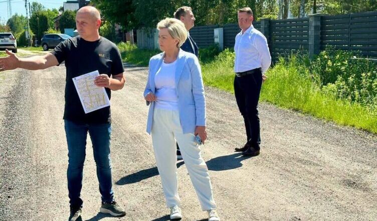 Tłuszcz przebuduje ul. Leszczynową. Podpisano umowę na realizację inwestycji