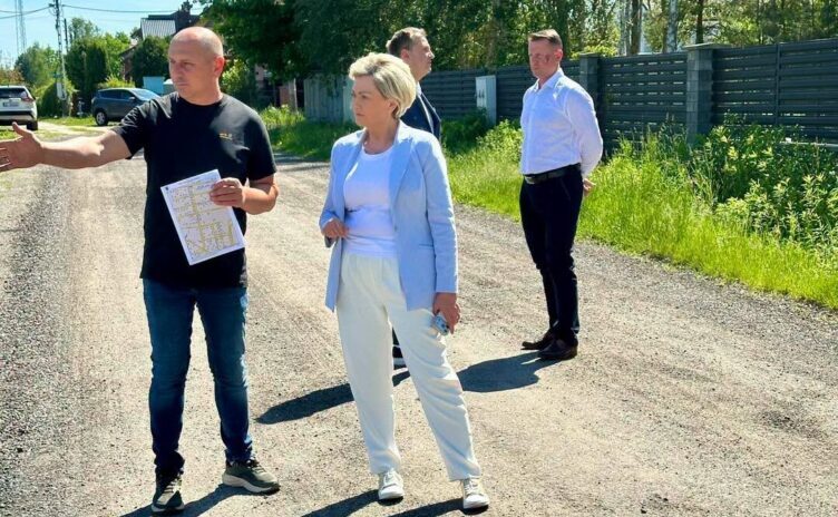 Tłuszcz przebuduje ul. Leszczynową. Podpisano umowę na realizację inwestycji