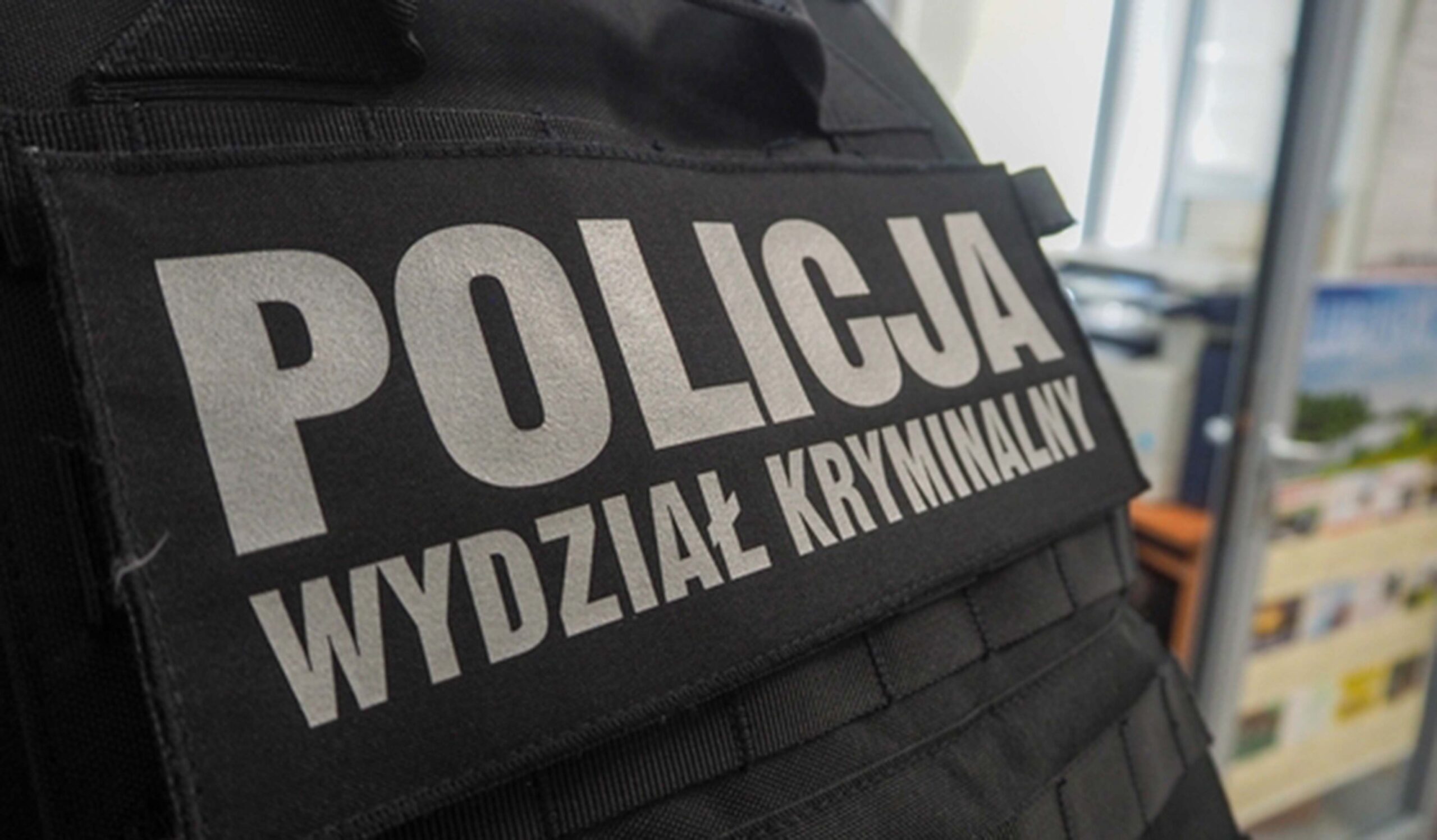 Przemoc, groźby i wymuszenie pieniędzy. Dwaj mężczyźni aresztowani na 3 miesiące