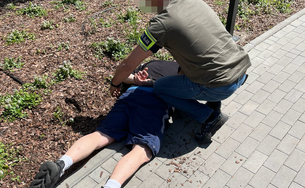 Czujność i szybka reakcja policjanta - podejrzany o 10 kradzieży zuchwałych zatrzymany