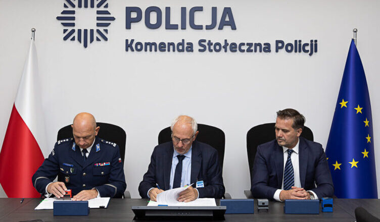 Nowa komenda policji w Wołominie coraz bliżej. Podpisano umowę na inwestycję wartą ponad 104 mln zł