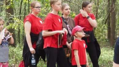 Ponad 200 osób ruszyło śladami Cichociemnych