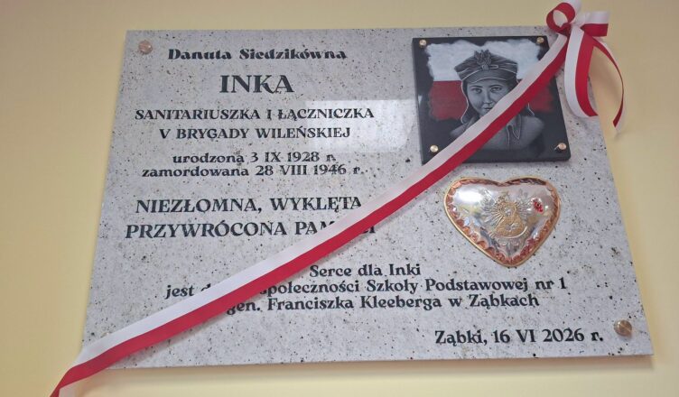 Tablica poświęcona „Ince” odsłonięta w Szkole Podstawowej nr 1 w Ząbkach