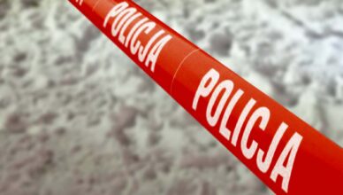 Zostawili go nocą przy trasie S61. 37-latek zmarł z wychłodzenia. Jest akt oskarżenia