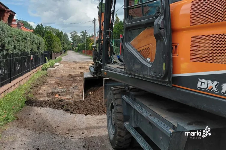 Marki - Prace drogowe w ulicy Świerkowej