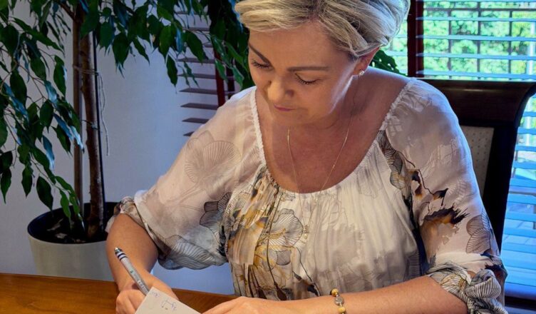 Korytarz w Szkole Podstawowej im. Królowej Jadwigi w Tłuszczu przejdzie przebudowę