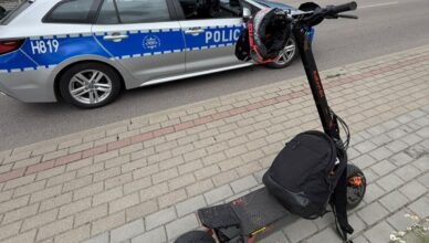 Niebezpieczną jazdę przerwali policjanci. 15-latek pędził hulajnogą elektryczną 61 km/h