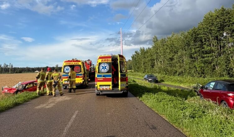 Czołowe zderzenie w Wygodzie – policjanci wyjaśniają okoliczności zdarzenia