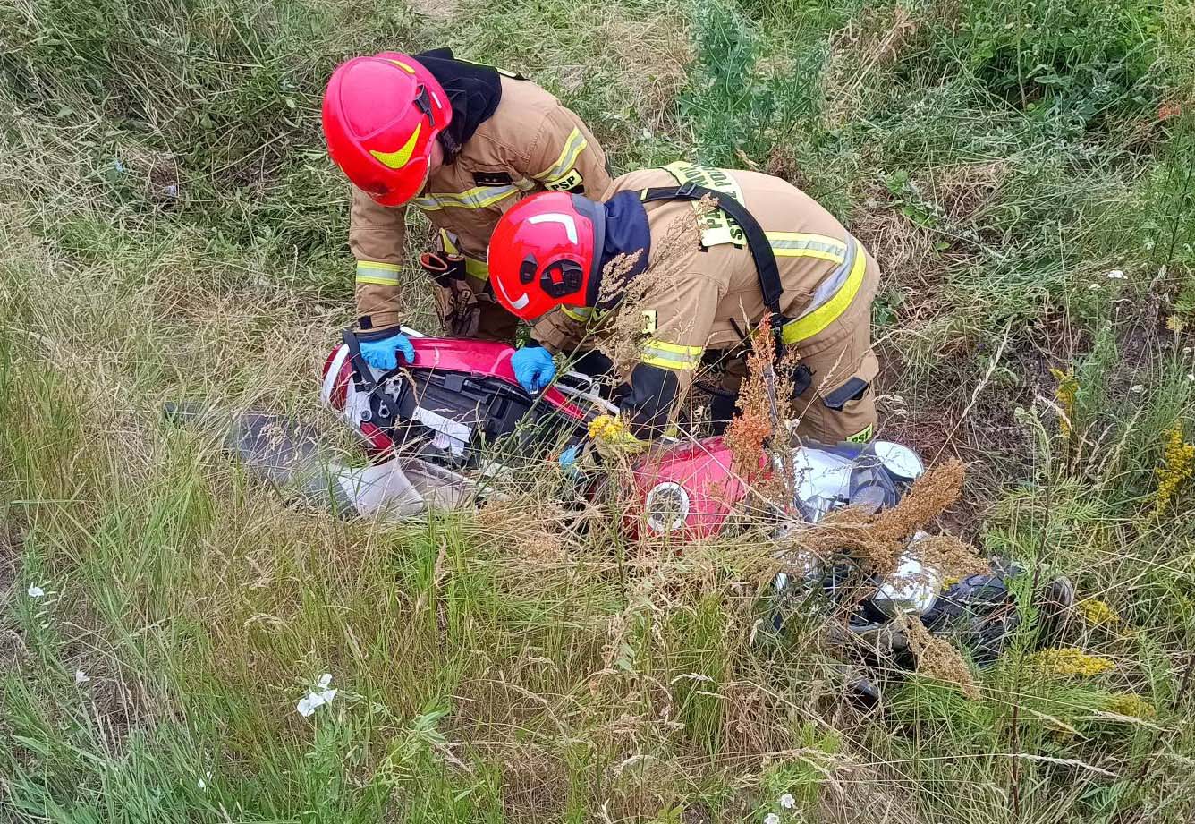 Wypadek motocyklisty w Pomiechówku. Lądował śmigłowiec LPR, ranny trafił do szpitala