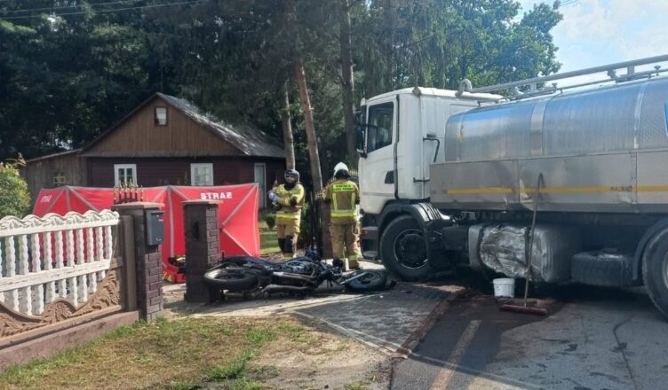 Tragiczny wypadek w Borsukach. Nie żyje 30-letni motocyklista, droga została całkowicie zablokowana