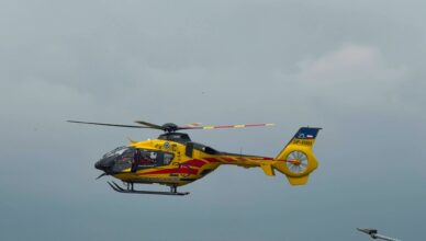Groźny wypadek na DK10 w Nowej Górze. Citroen wypadł z ronda, cztery osoby trafiły do szpitala