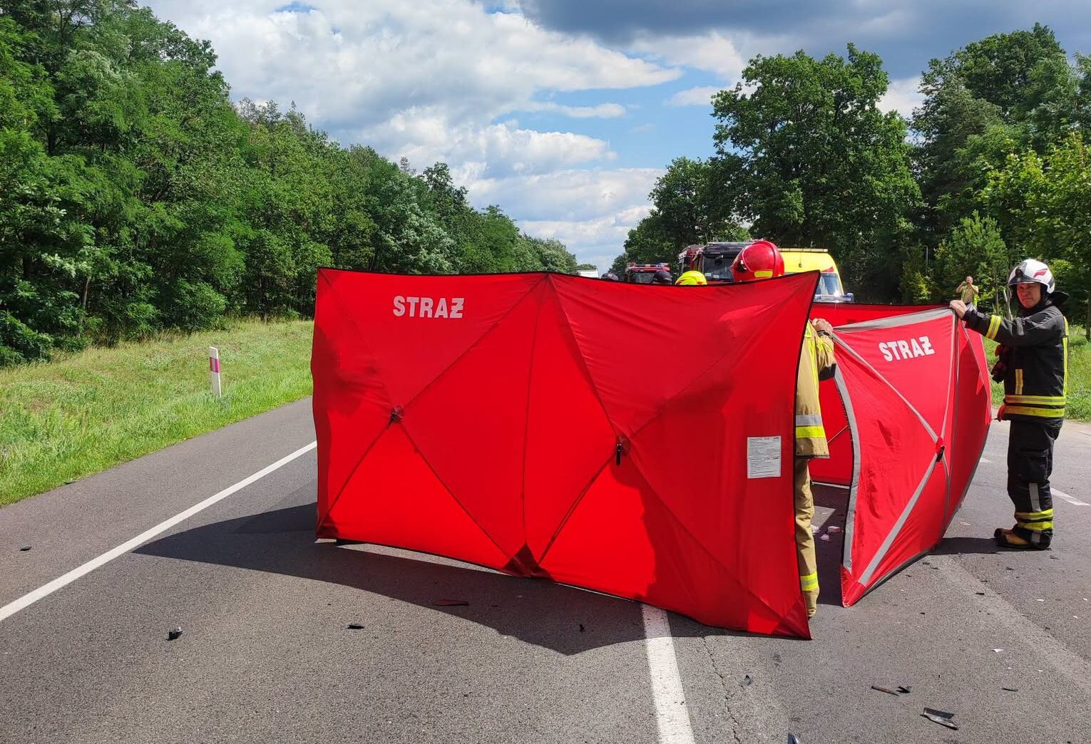Tragiczny wypadek motocyklisty na DW630 w Rajszewie. Mimo długiej reanimacji nie udało się go uratować