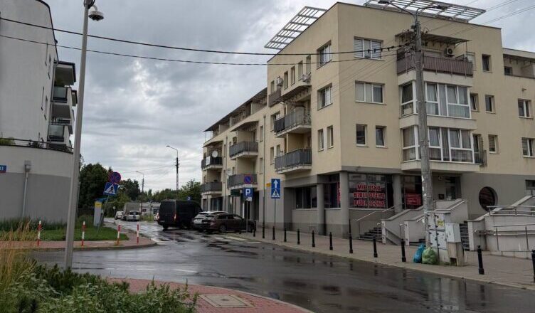 Ząbki - rusza przebudowa ul. Poniatowskiego. Wykonawca przejął plac budowy
