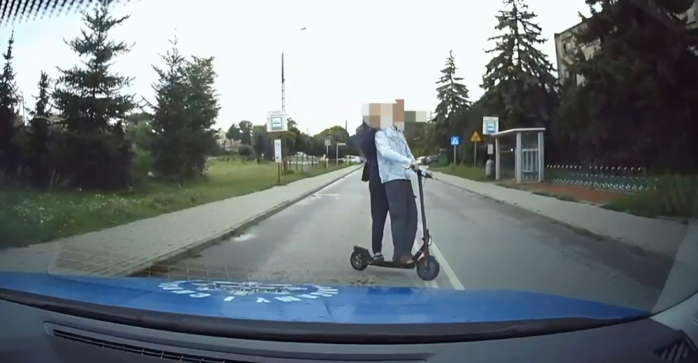 Chciał przechytrzyć policjantów – pozostawił po drodze pasażerkę i uciekał dalej