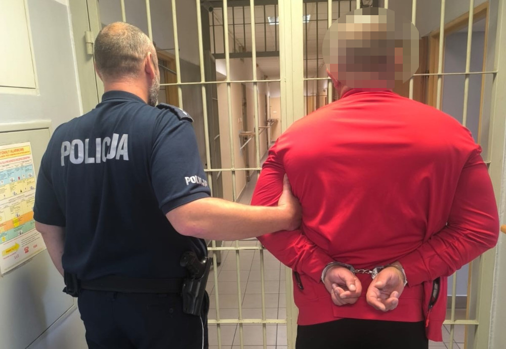 Nietrzeźwy kierujący z zakazem prowadzenia zatrzymany w Kajetanach
